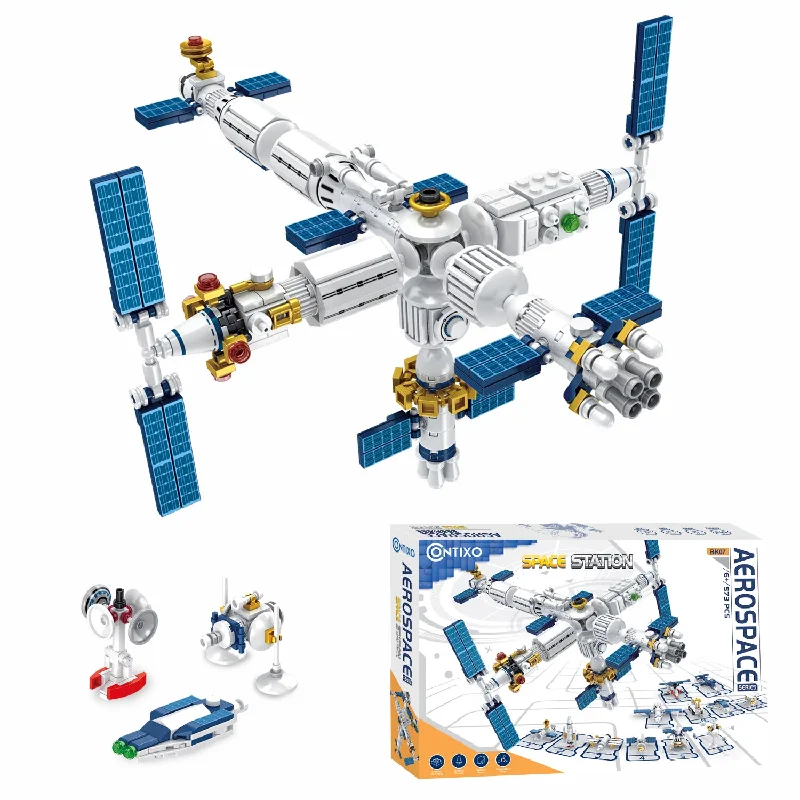 Hand - Painted Wooden Building Blocks in a Farmyard Animal DesignContixo BK07 Aerospace Series Space Station Building Block Set - 573 PCS