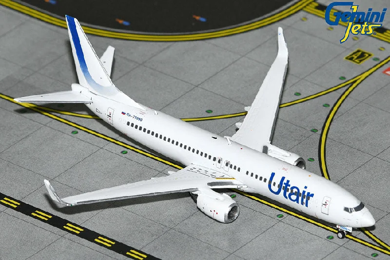 High - Quality Solid Wood Car Models Toys for Car Enthusiast Toddlers1/400 Utair B737-800W RA-73090