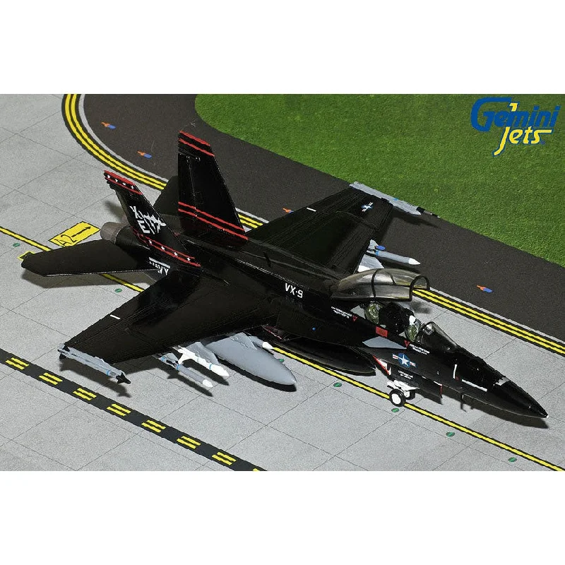 Natural Wood Castle Models Toys for Medieval - Themed Playrooms1/72 U.S. Navy F/A-18F Super Hornet 166673