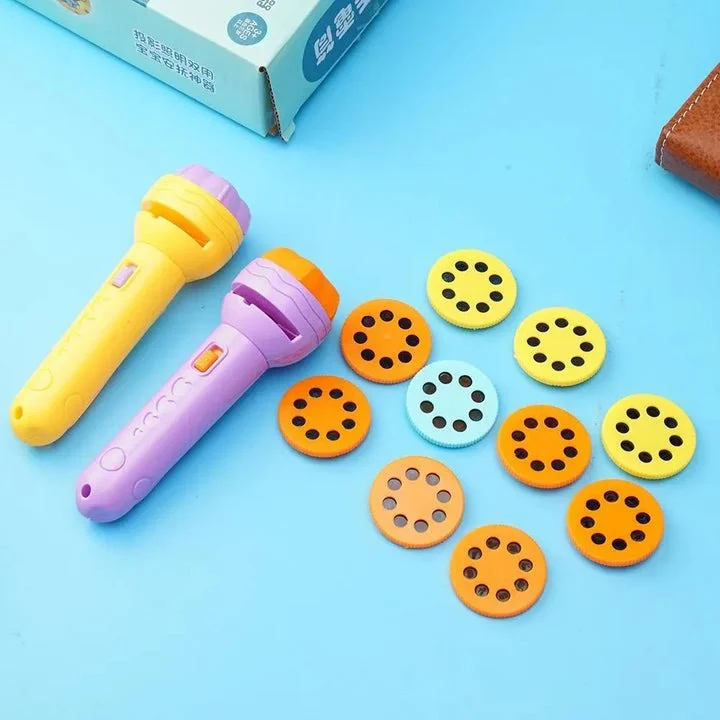 Sustainable Wooden Educational Toys with Counting and Number Recognition ElementsMINI FLASHLIGHT PROJECTOR TOY